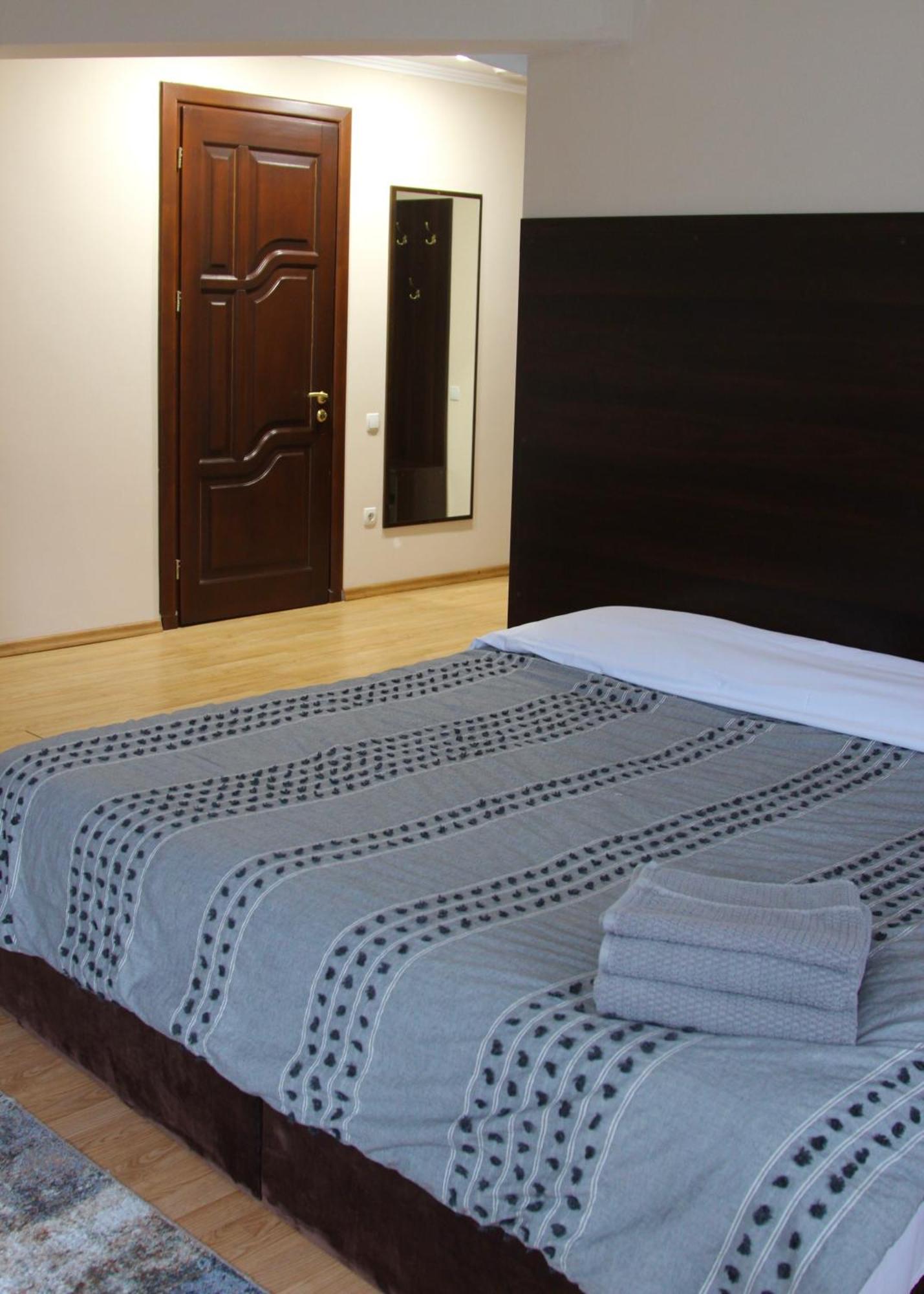 Опал Otel Stryi Dış mekan fotoğraf